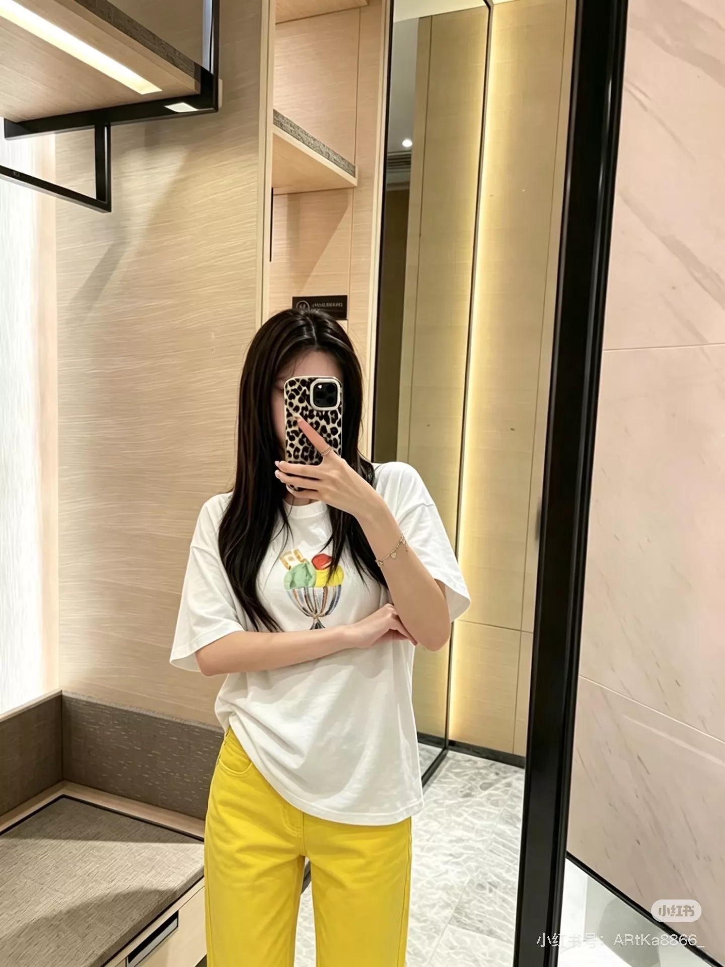 펜디 아이스크림 프린트 반소매 티셔츠 상세 이미지 9
