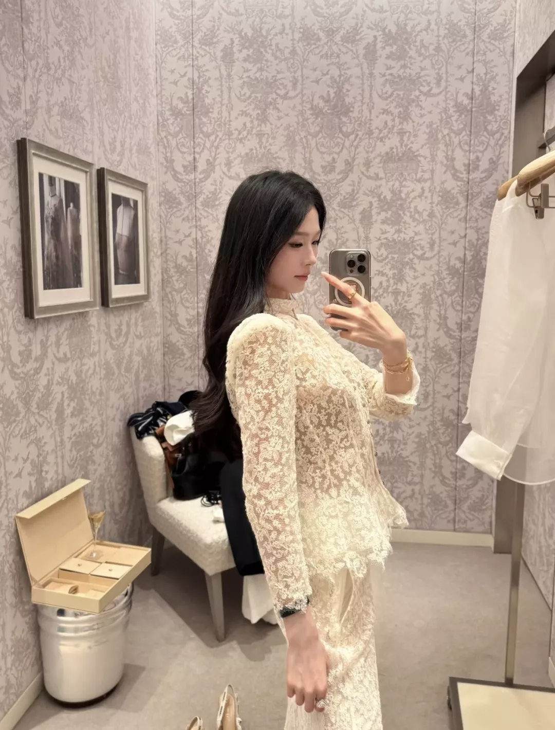 디올 빈티지 레이스 하이넥 블라우스 상세 이미지 11