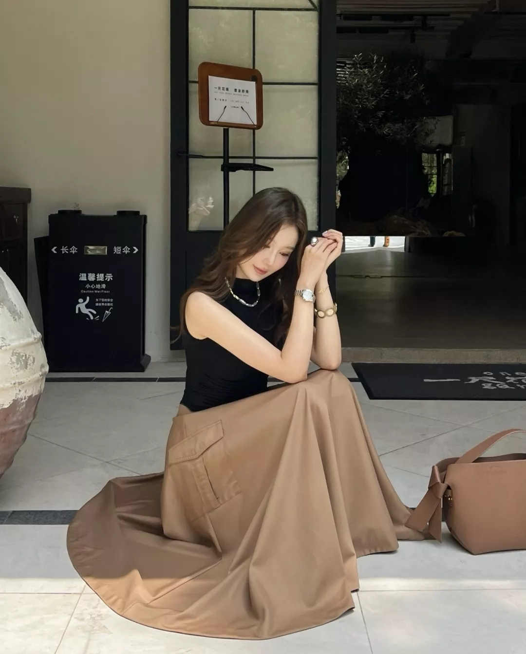 셀린느 공구풍 플레어 롱 스커트 상세 이미지 17