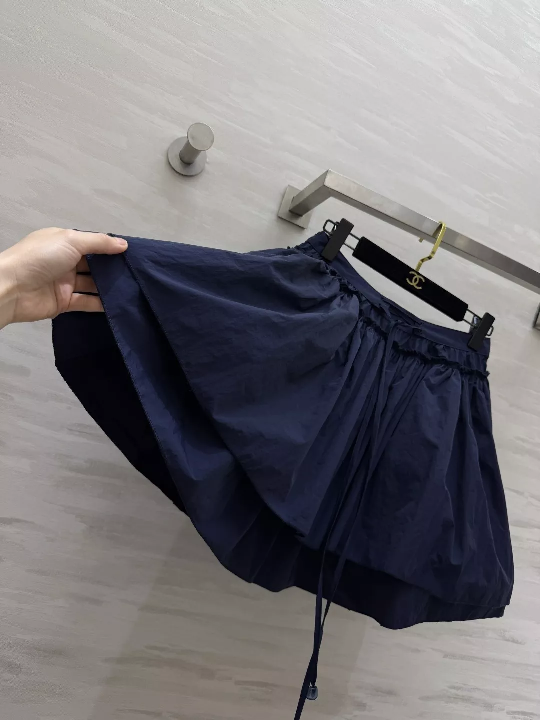 로에베 더블 레이어 드로스트링 미니 스커트 상세 이미지 7