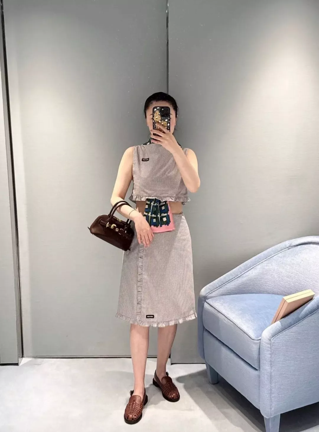 미우미우 복고 체크 상의와 롱스커트 세트 상세 이미지 6