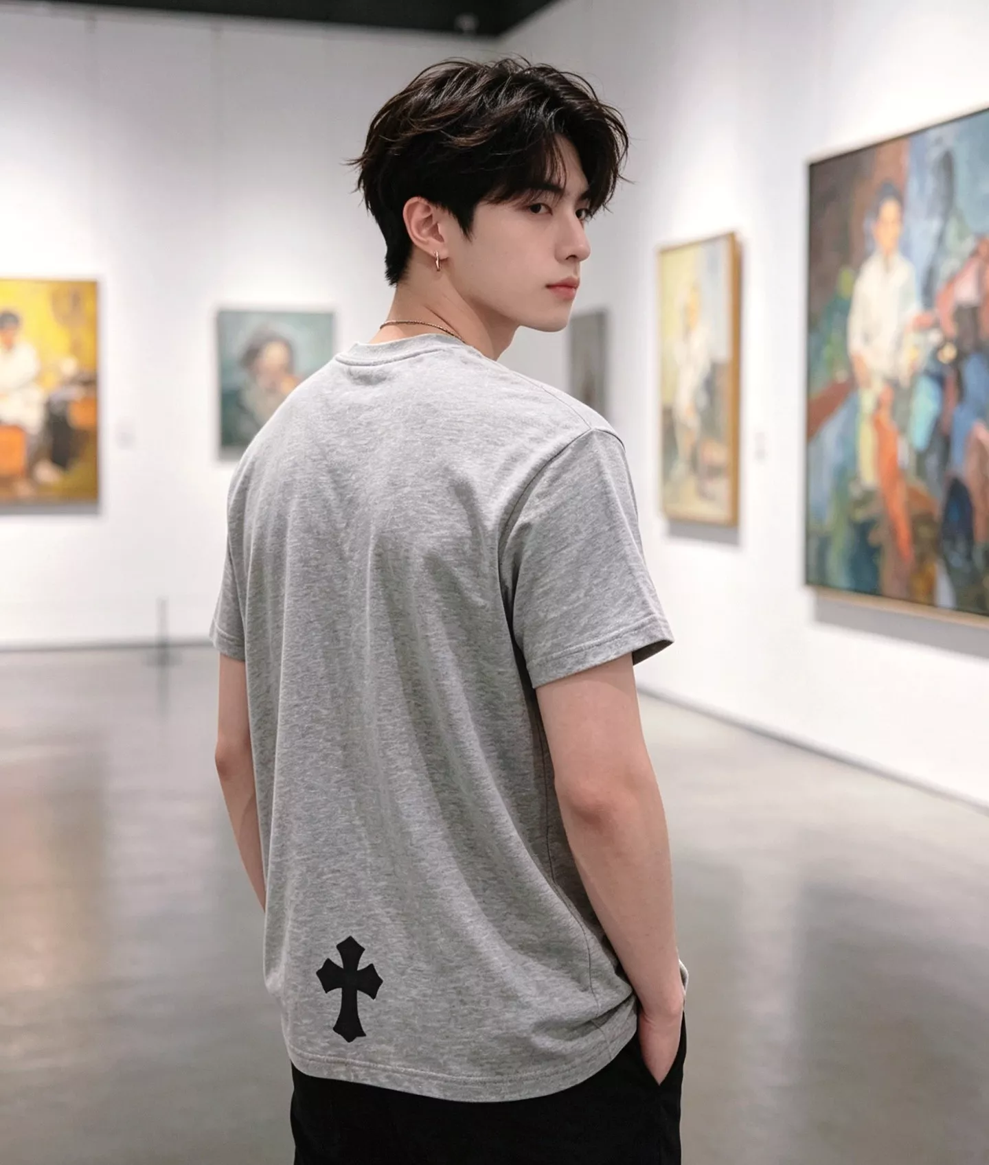 크롬하츠 포켓 가죽 패치 십자가 라운드넥 반소매 티셔츠 상세 이미지 15