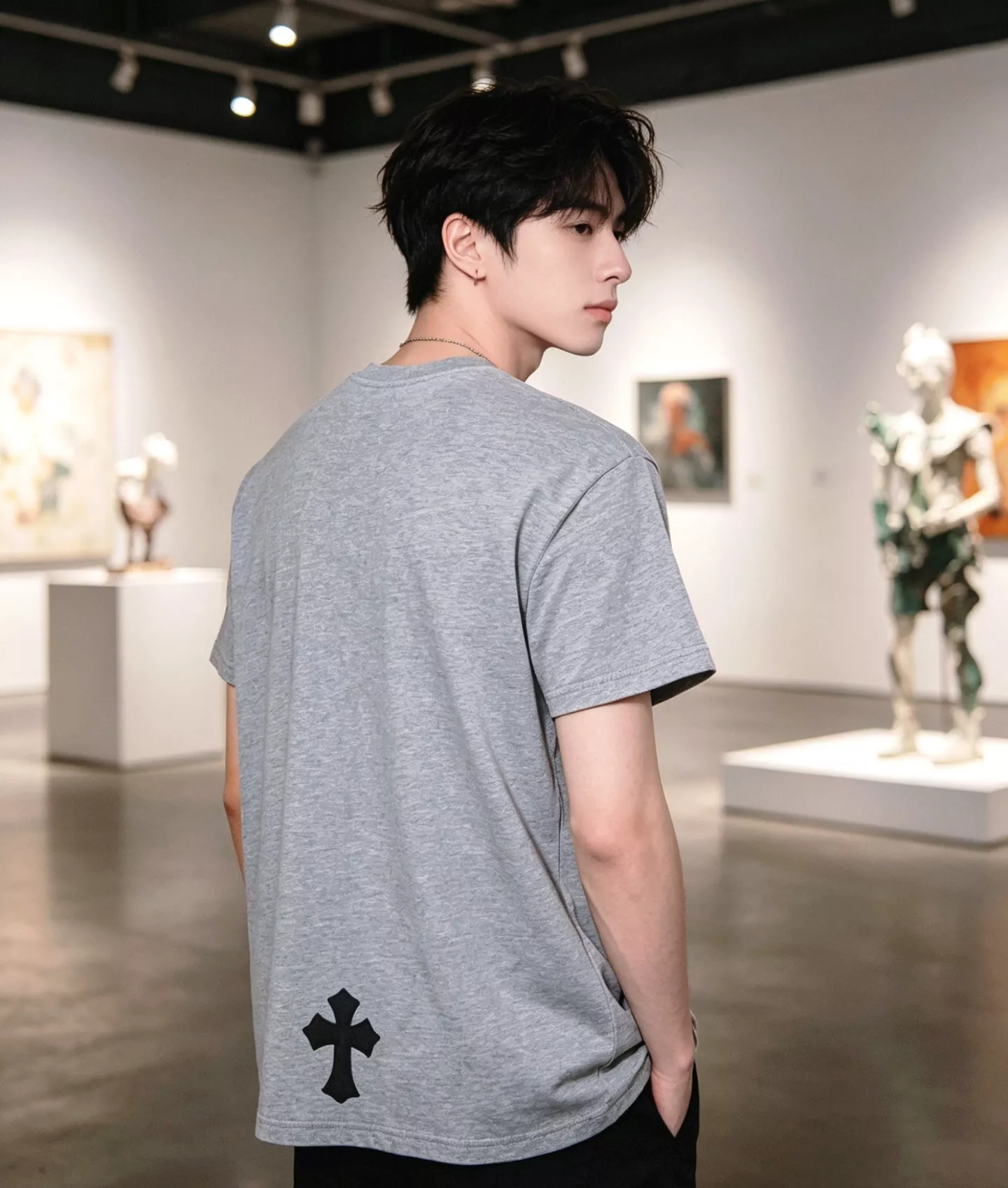크롬하츠 포켓 가죽 패치 십자가 라운드넥 반소매 티셔츠 상세 이미지 14