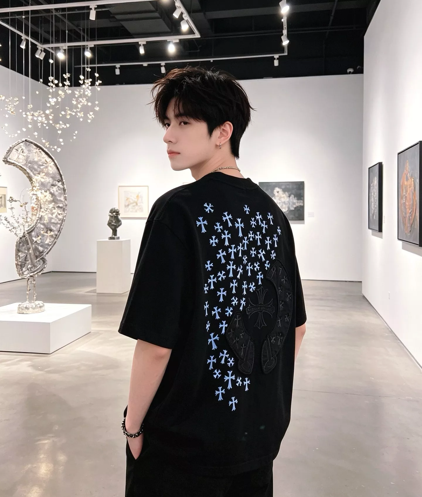 크롬하츠 말굽 패치 자수 원형 넥 반소매 티셔츠 상세 이미지 15