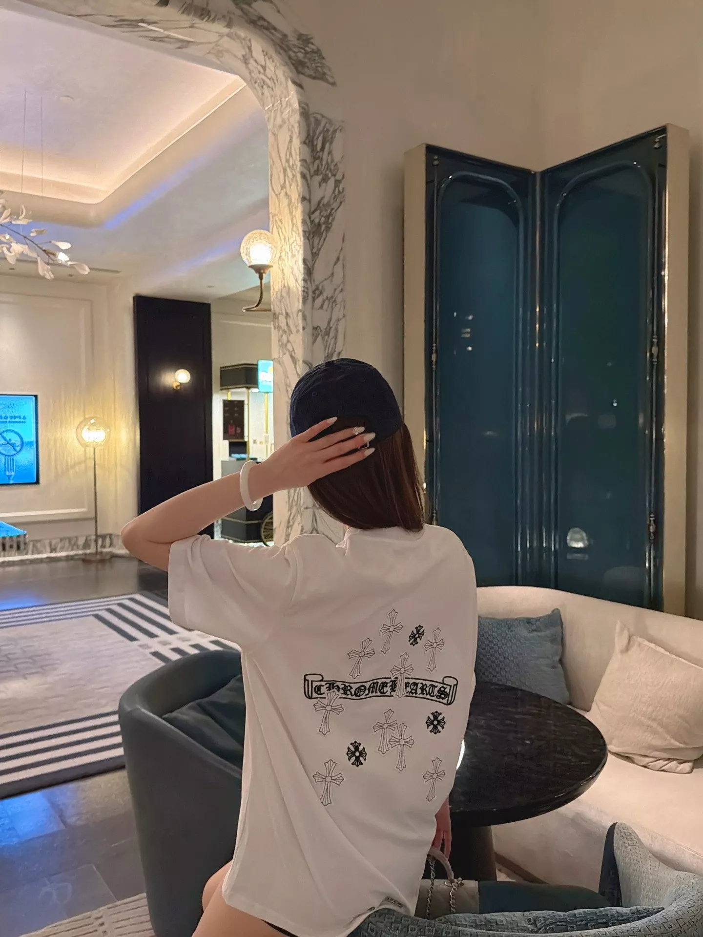크롬하츠 십자가 자수 반소매 티셔츠 상세 이미지 13
