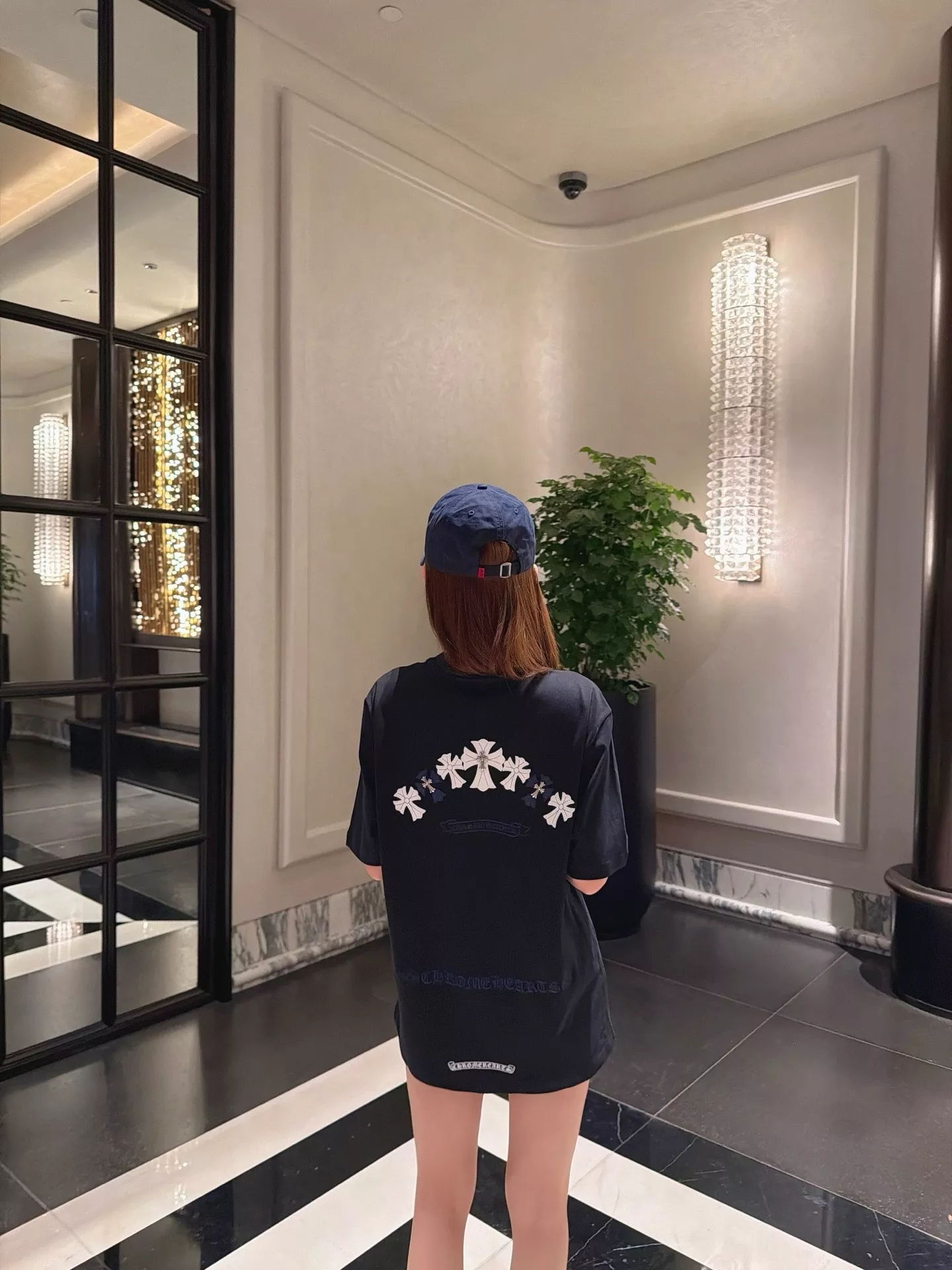 크롬하츠 십자가 자수 반소매 티셔츠 상세 이미지 19