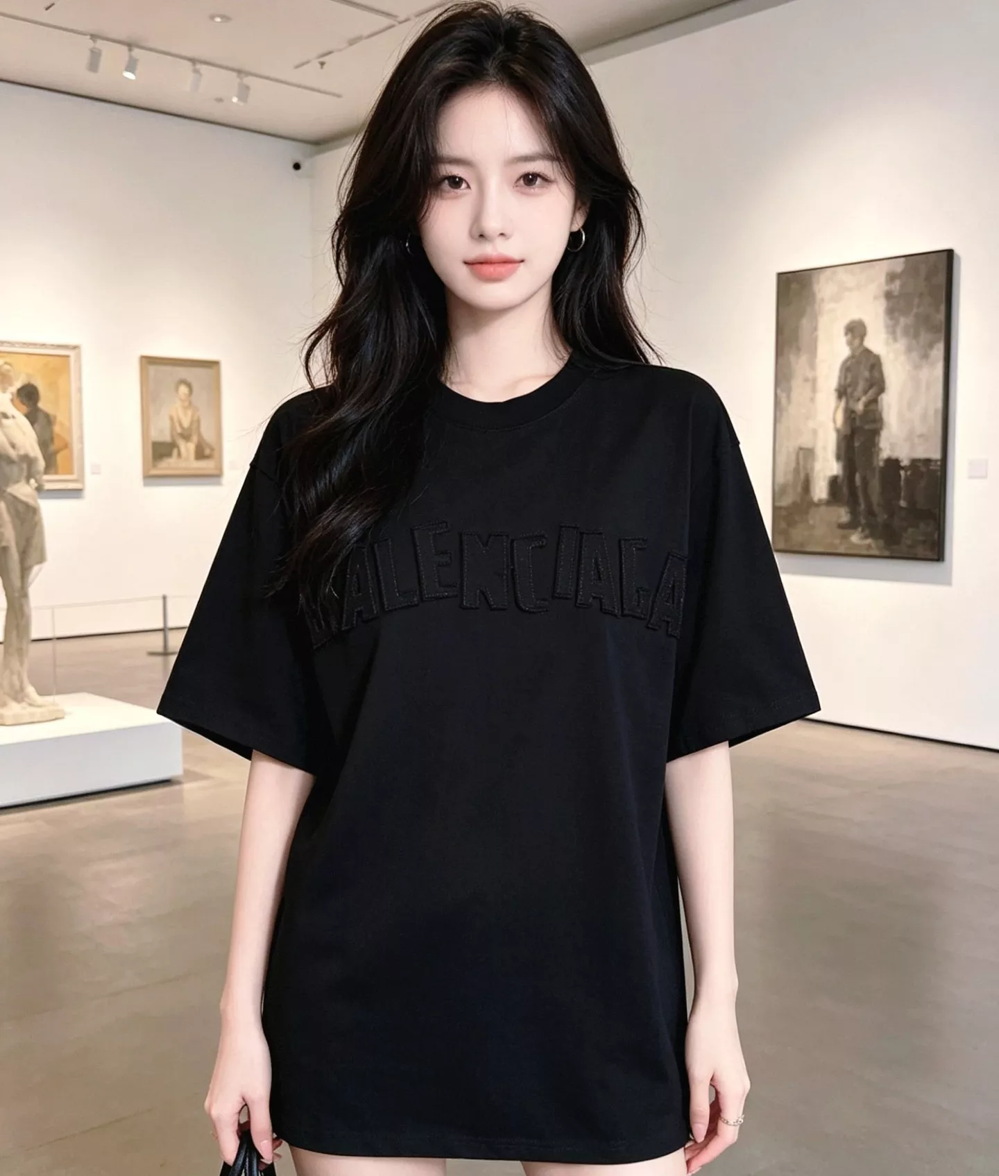 발렌시아가 빅 로고 자수 라운드넥 반소매 티셔츠 상세 이미지 12
