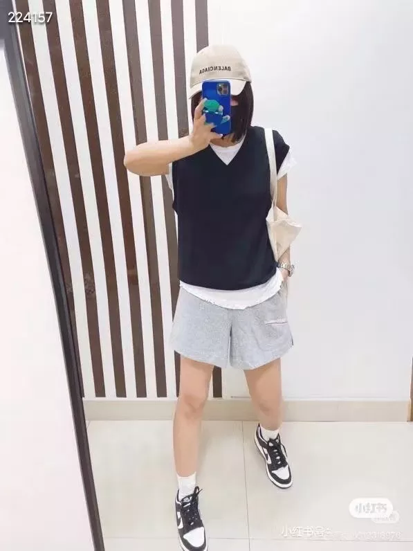 발렌시아가 클래식 자수 하프 팬츠 상세 이미지 13