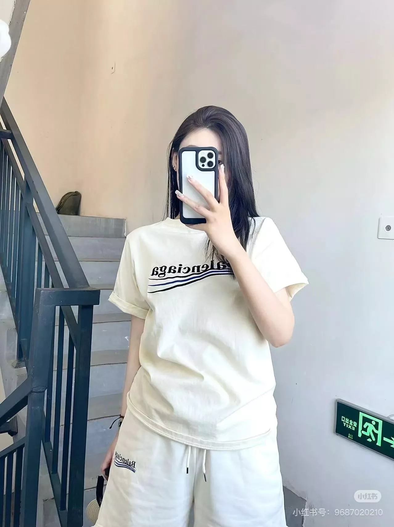발렌시아가 클래식 콜라 자수 반바지 상세 이미지 13
