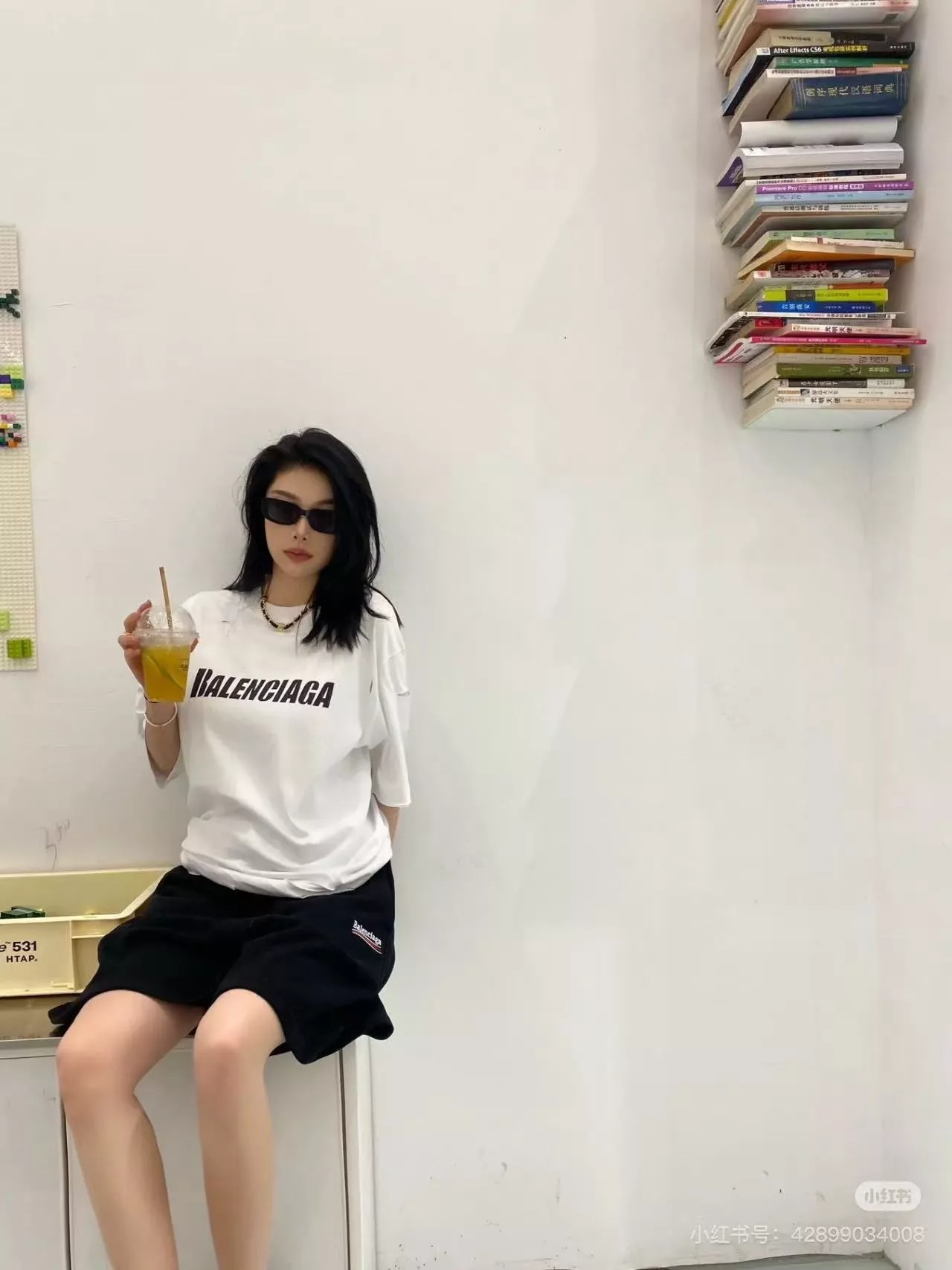 발렌시아가 클래식 콜라 자수 쇼트 팬츠 상세 이미지 16