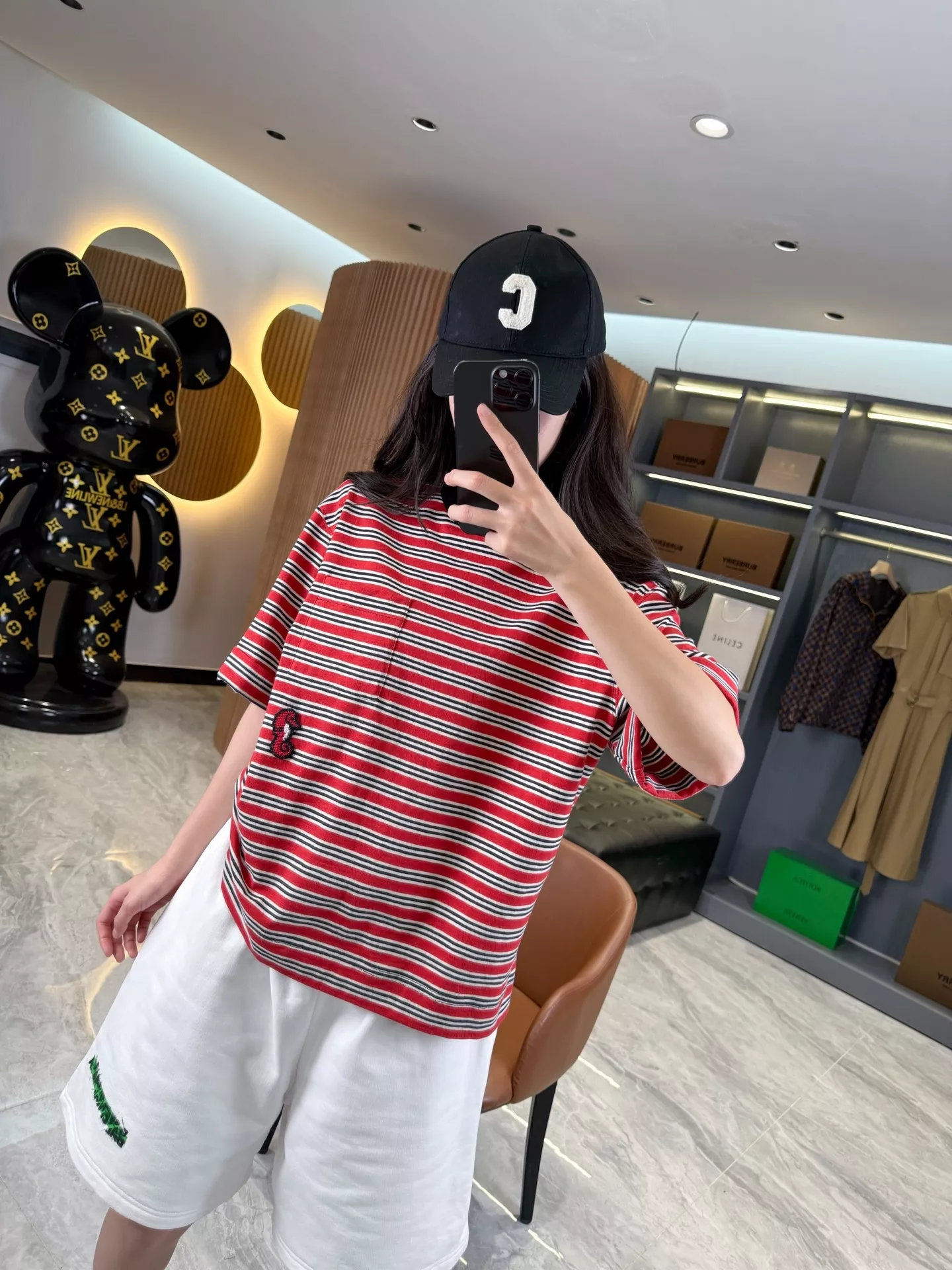 샤넬 코코 비치 스트라이프 반소매 티셔츠 상세 이미지 37