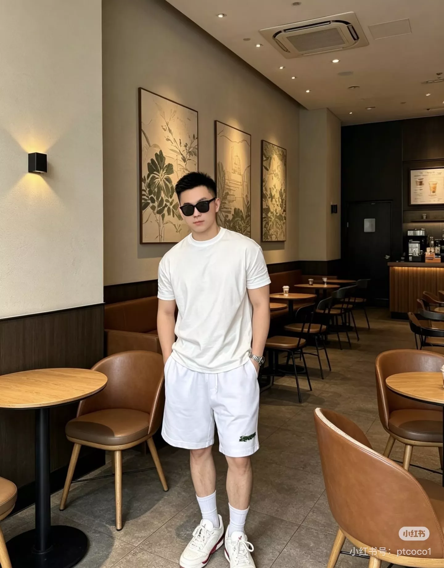 발렌시아가 그린 프린트 디테일 코튼 블렌드 하프 팬츠 상세 이미지 26