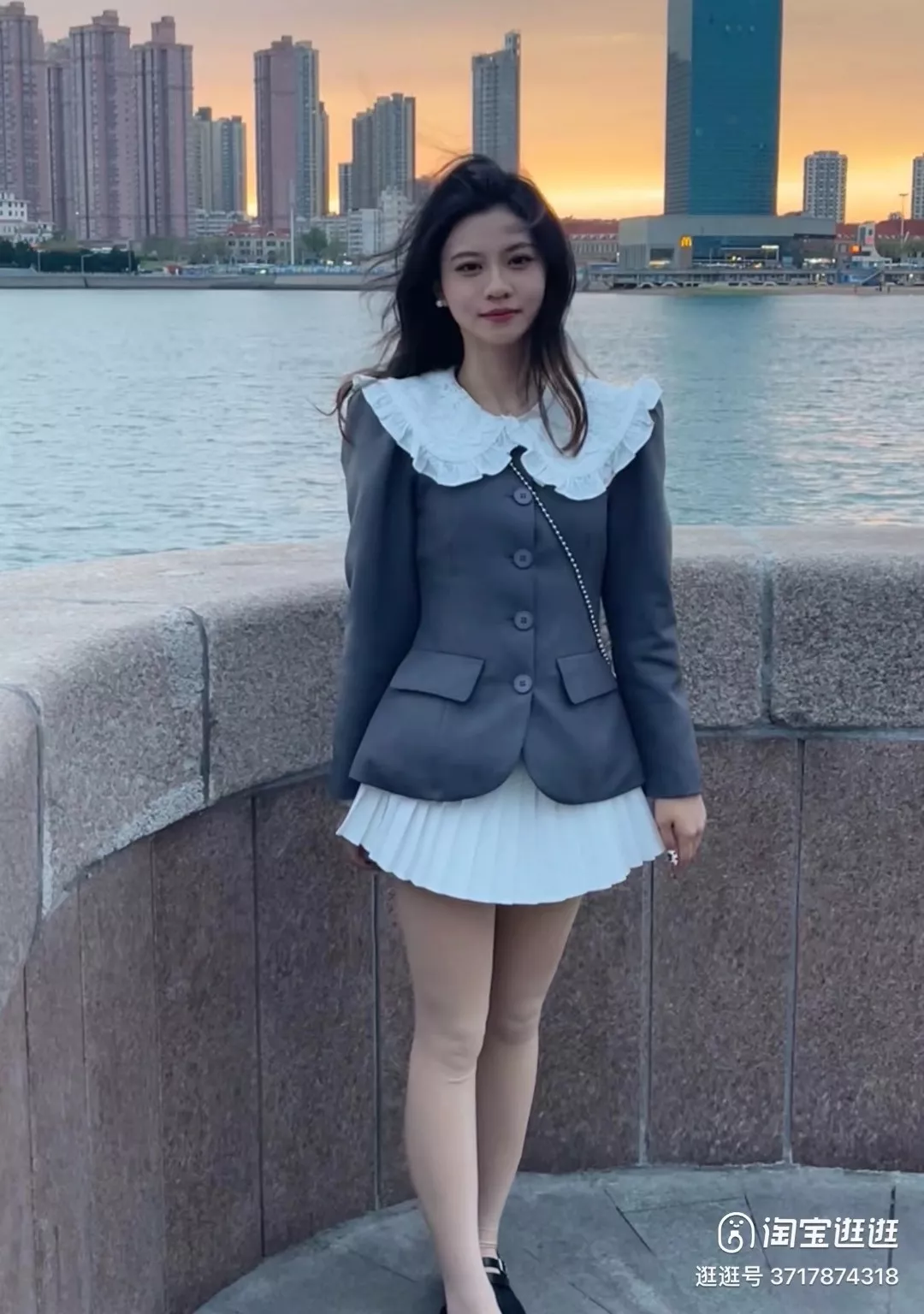 톰브라운 여성 플리츠 미니 스커트 상세 이미지 29
