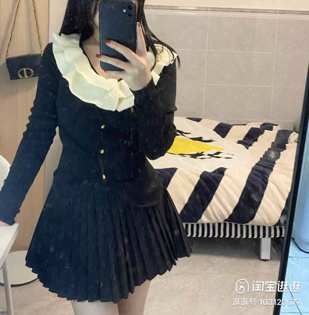 톰브라운 여성 플리츠 미니 스커트 상세 이미지 25