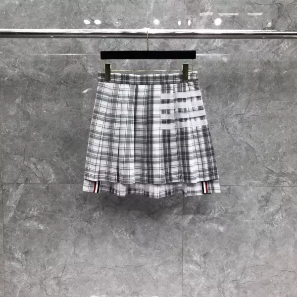 톰브라운 체크 플리츠 스커트