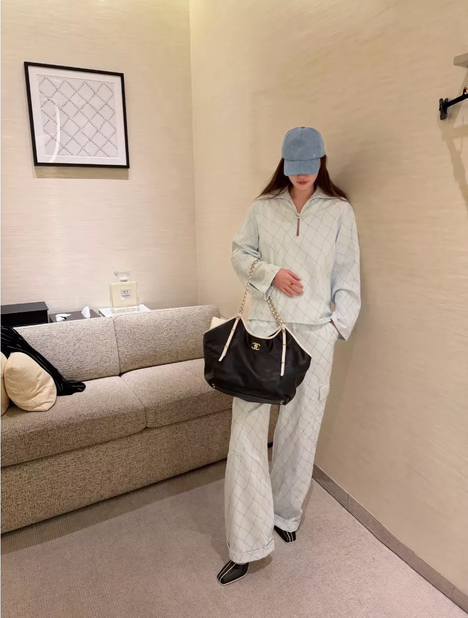 샤넬 다이아 퀼팅 패턴 데님 코튼 긴소매 셔츠 상세 이미지 16