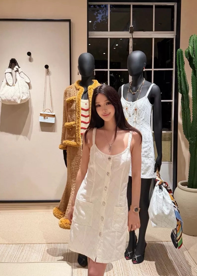샤넬 퀼팅 패턴 슬리브리스 데님 원피스 상세 이미지 19