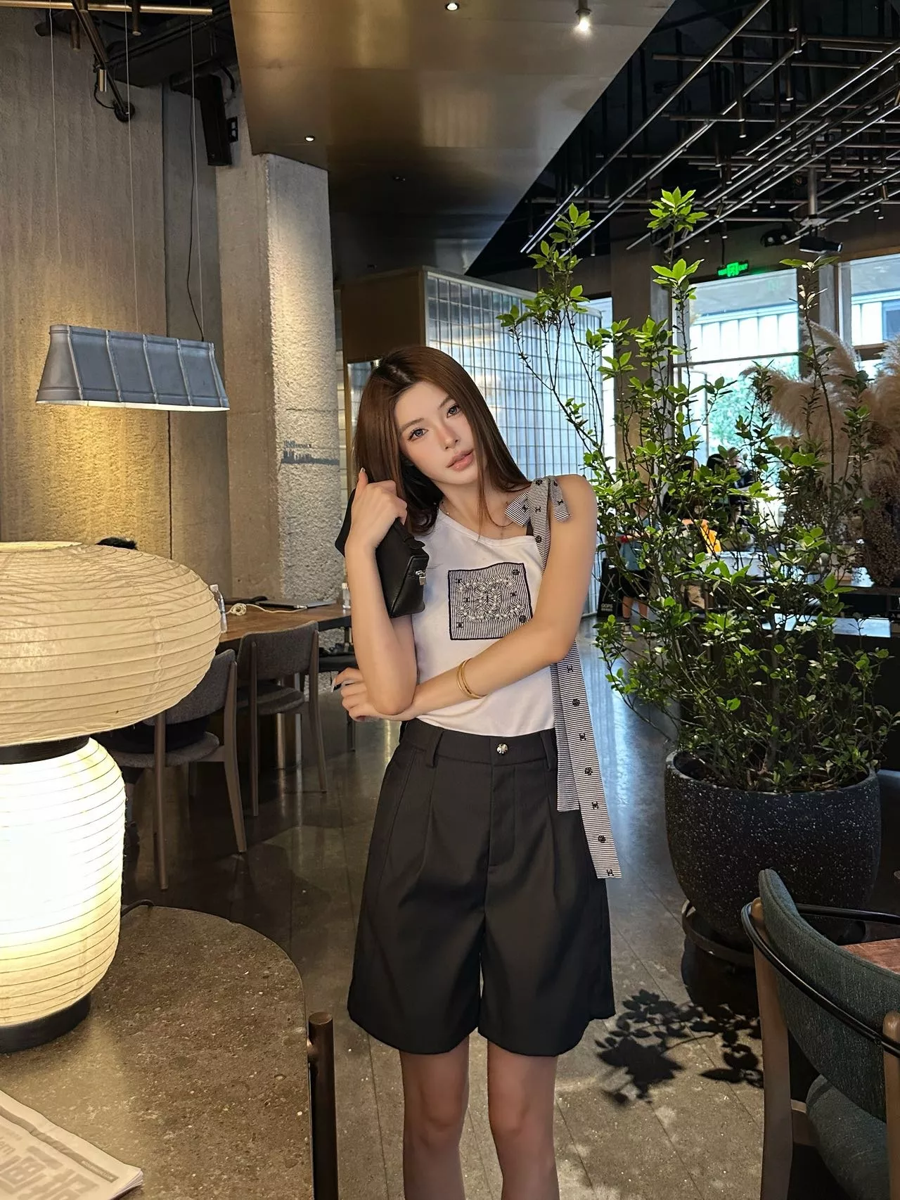 프라다 여성 하이웨이스트 정장 숏팬츠 상세 이미지 23