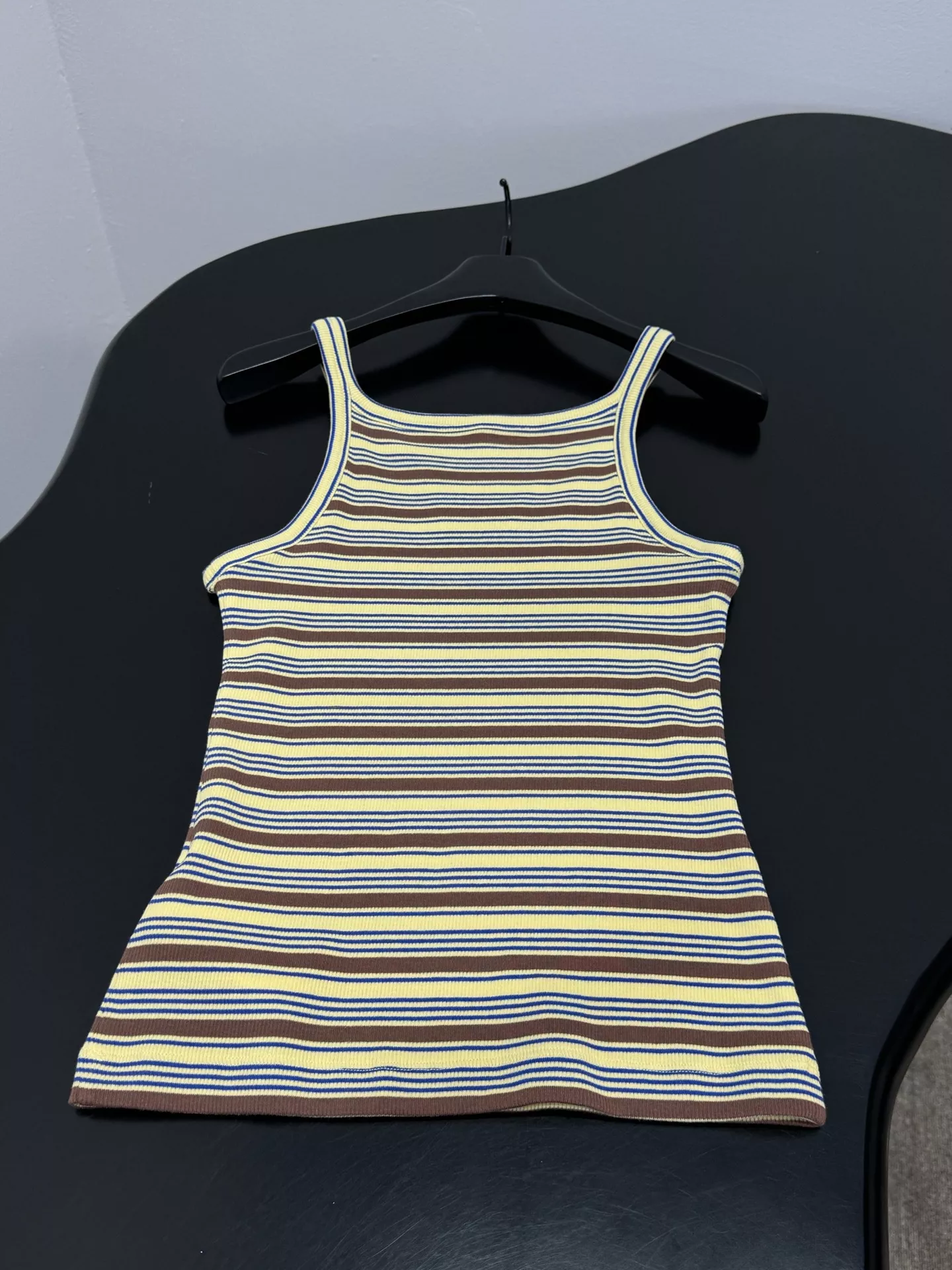body_5975b4b2864cf88a.webp