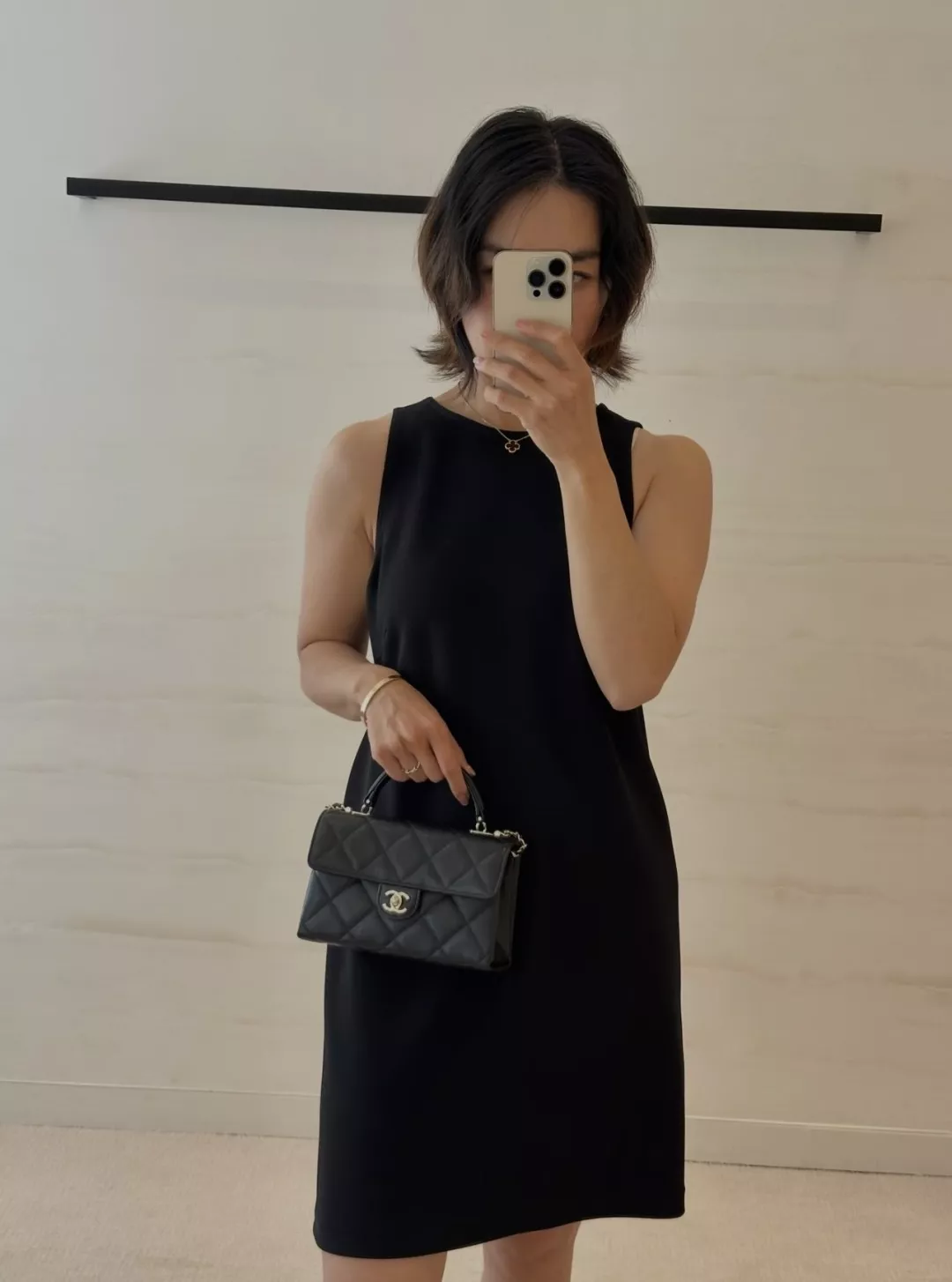 샤넬 민소매 블랙 원피스 상세 이미지 63