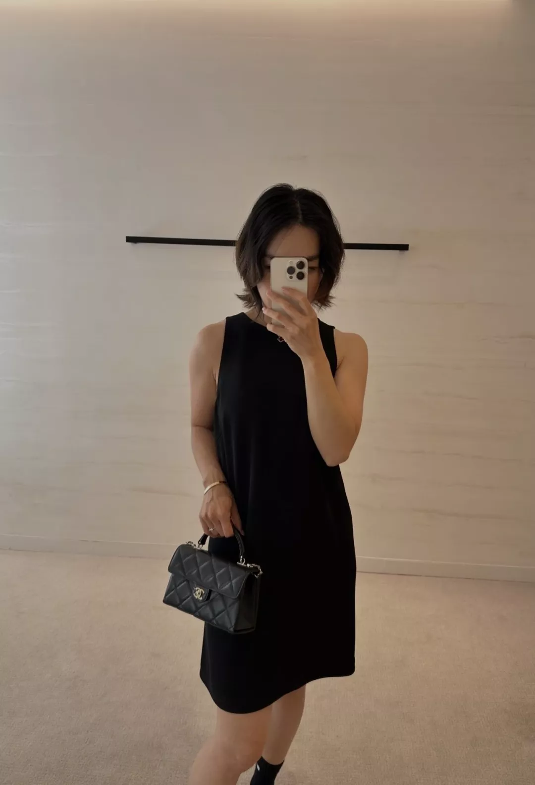 샤넬 민소매 블랙 원피스 상세 이미지 64