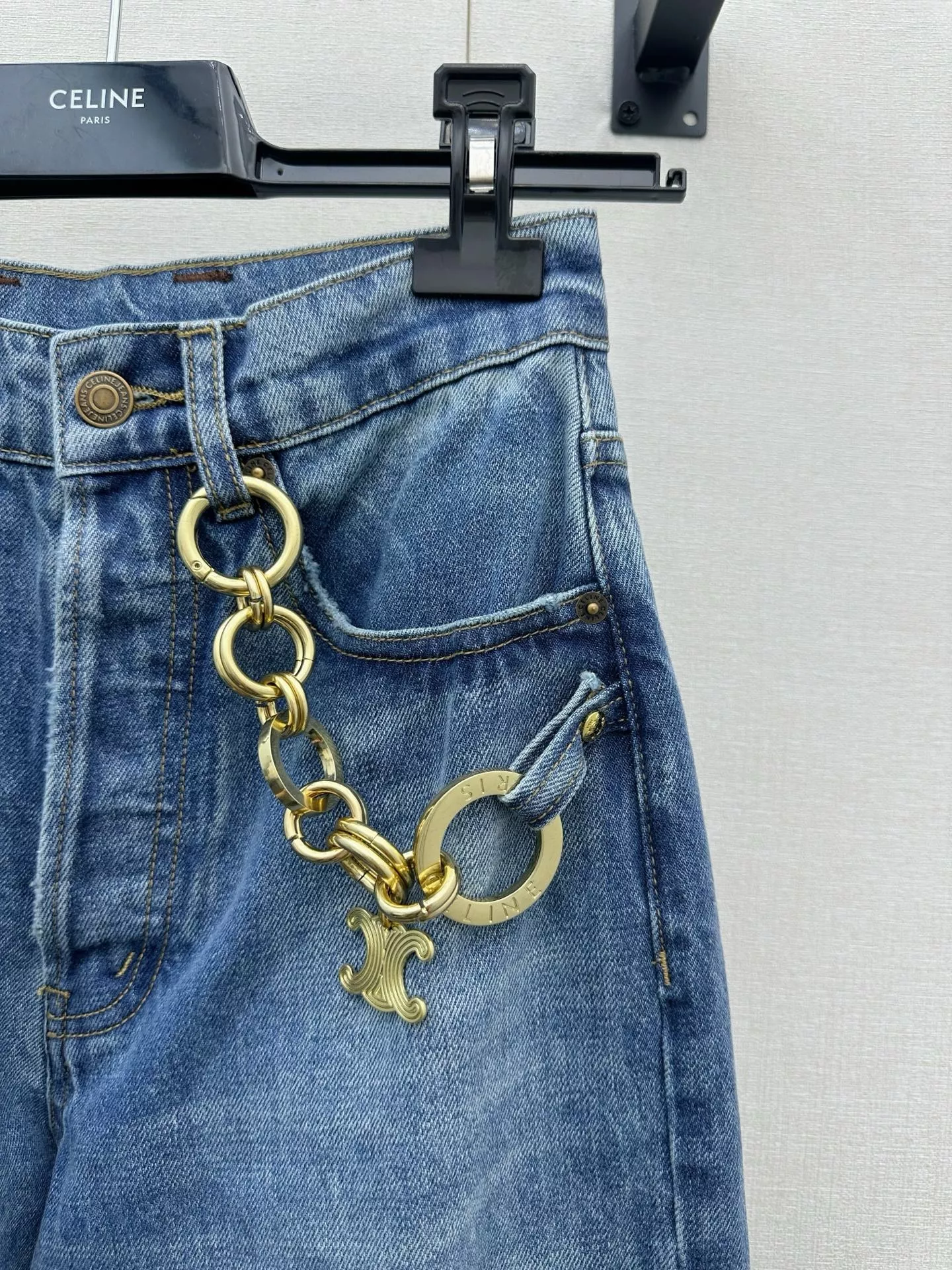 셀린느 금속 펜던트 장식 데님 팬츠 상세 이미지 14