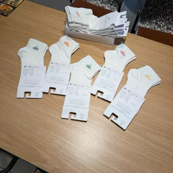 알로 로고 자수 단목 양말 세트