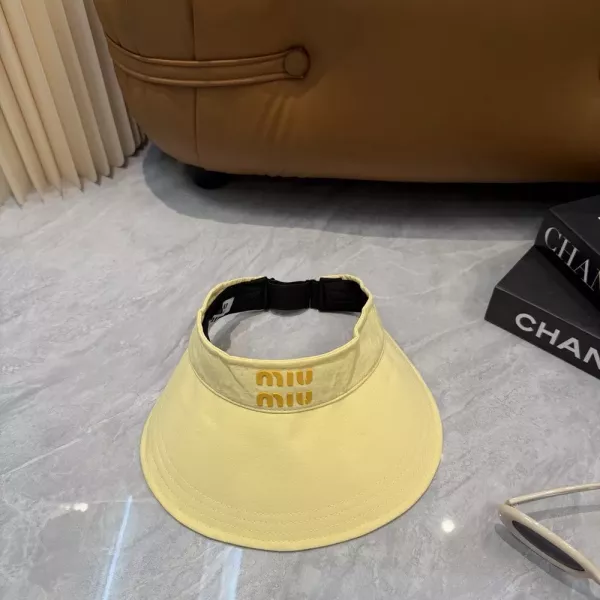 미우미우 마카롱 컬러 오픈탑 썬캡