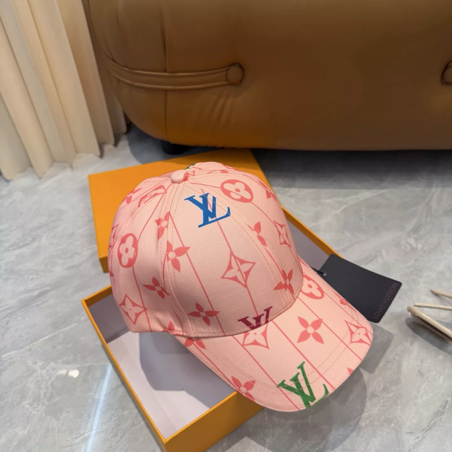 루이비통 모노그램 패턴 볼캡 상세 이미지 5