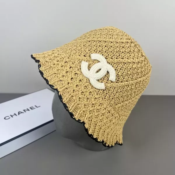 샤넬 니트 플라워 엣지 스트로 스타일 썬햇