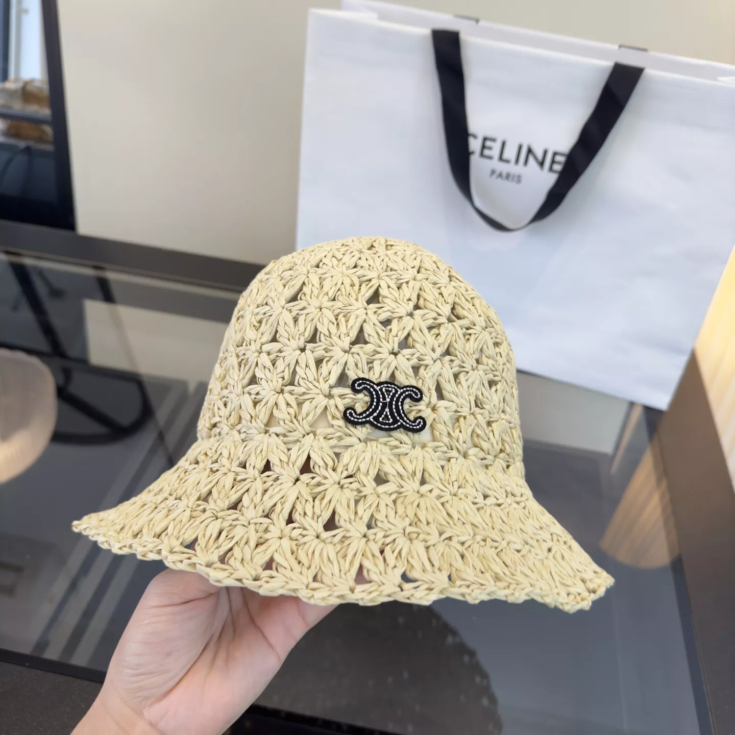 셀린느 펀칭 짜임 밀짚 썬햇 상세 이미지 3