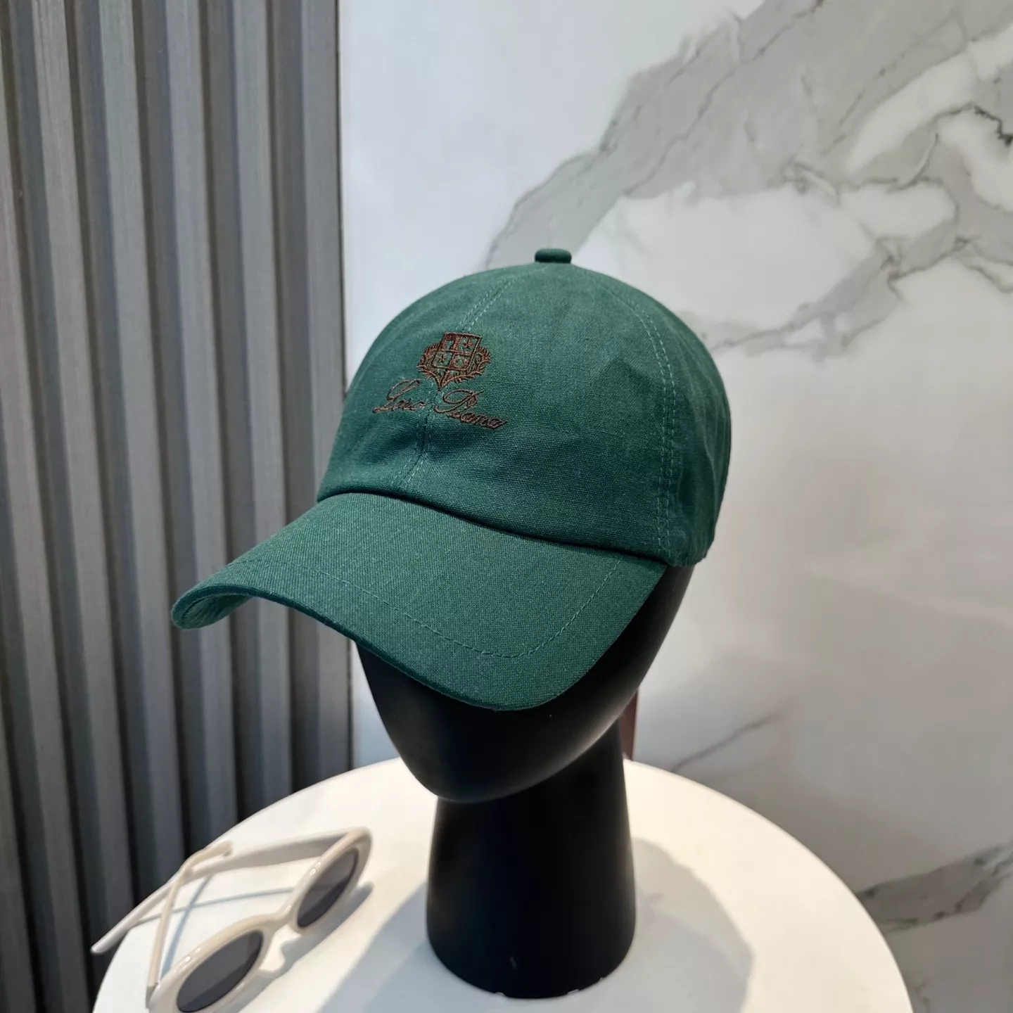 로로피아나 린넨 소재 베이스볼 캡 상세 이미지 2