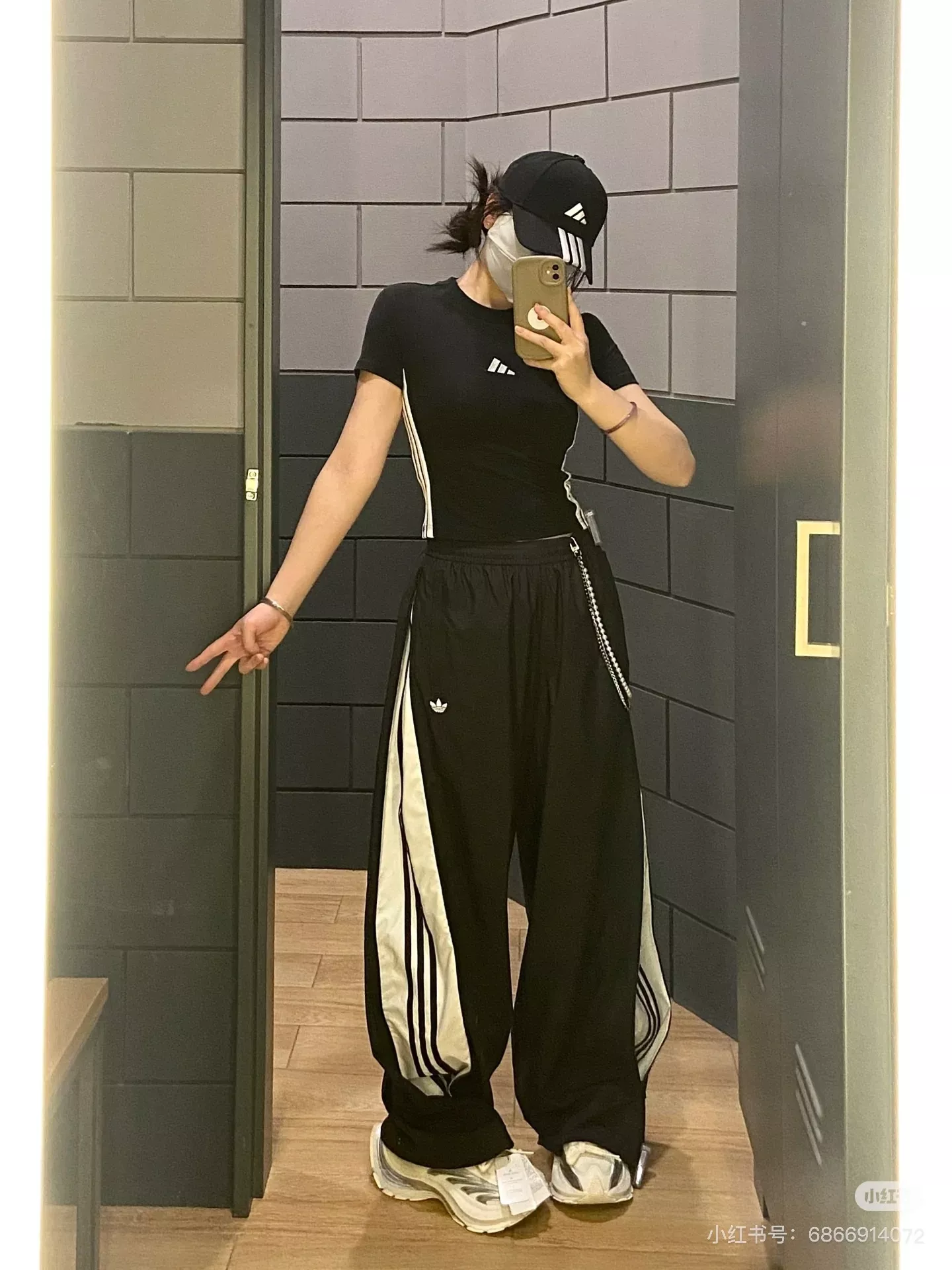아디다스 여성 크롭 반소매 티셔츠 상세 이미지 25