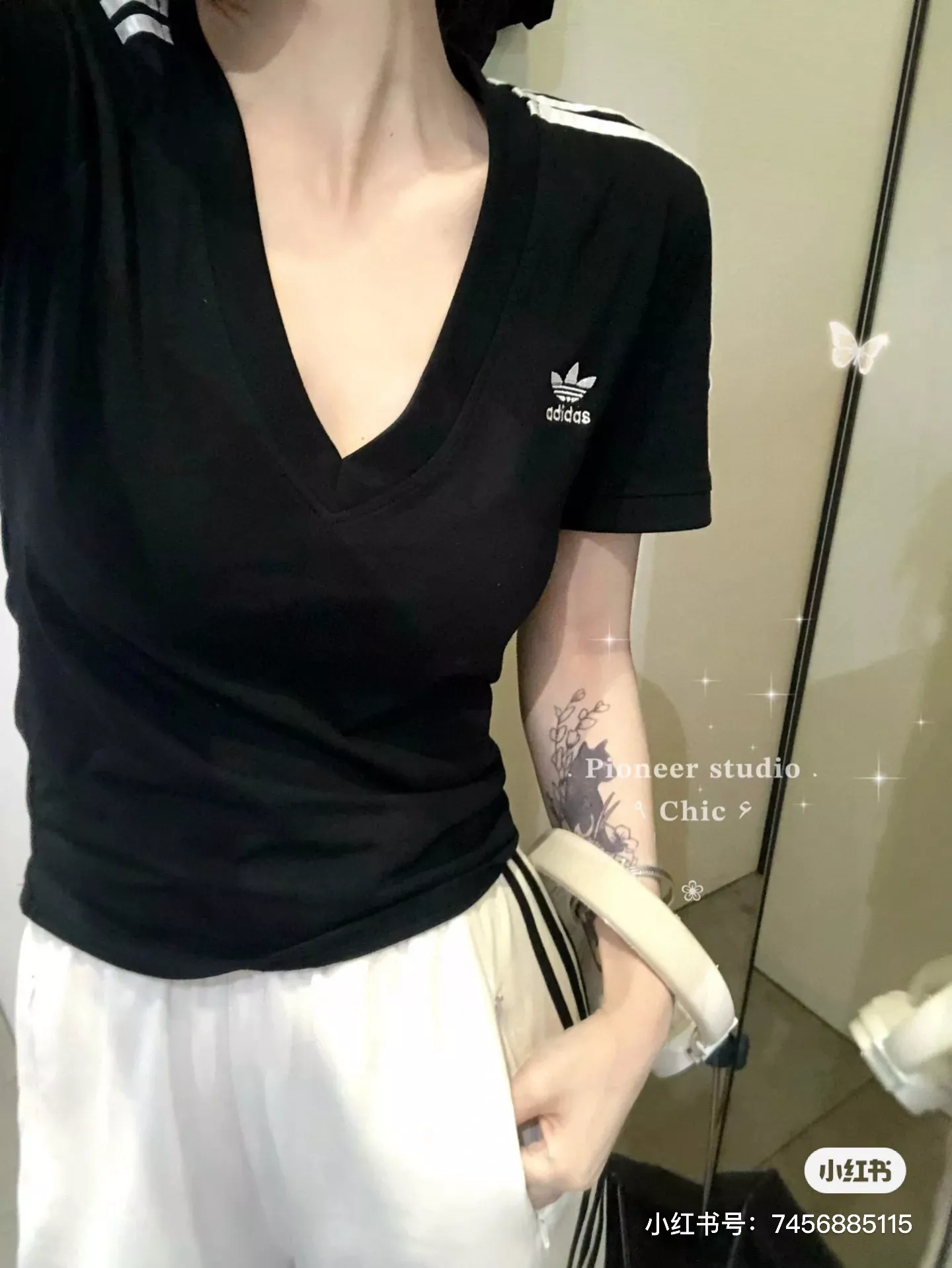 아디다스 브이넥 여성 반소매 티셔츠 상세 이미지 31
