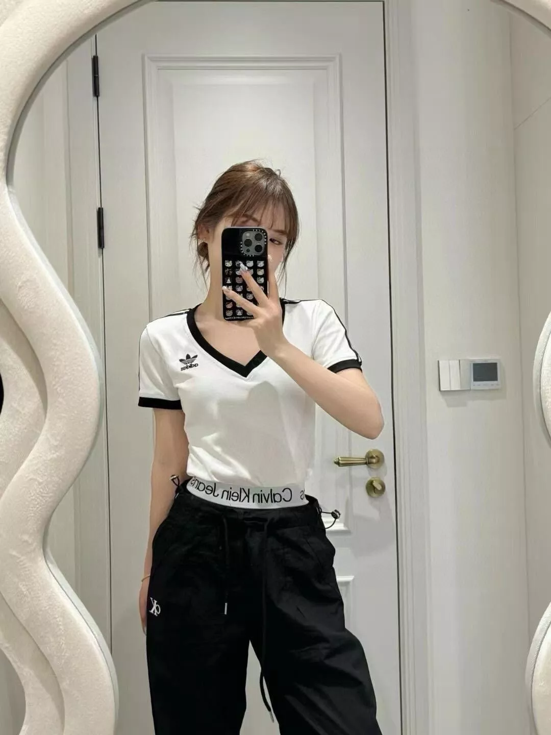 아디다스 브이넥 여성 반소매 티셔츠 상세 이미지 22