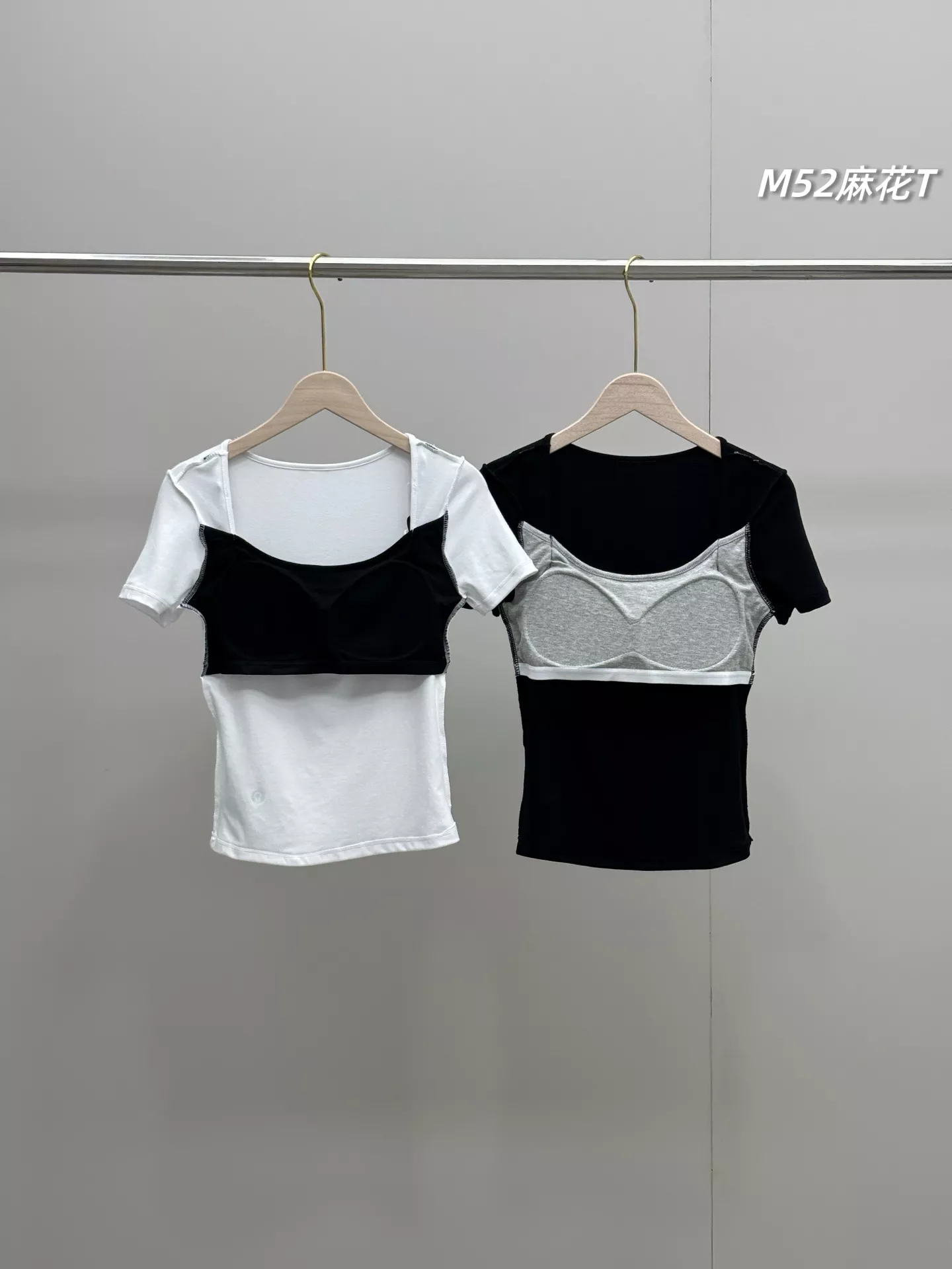 룰루레몬 여성 U넥 페이크 레이어드 반소매 티셔츠 상세 이미지 12