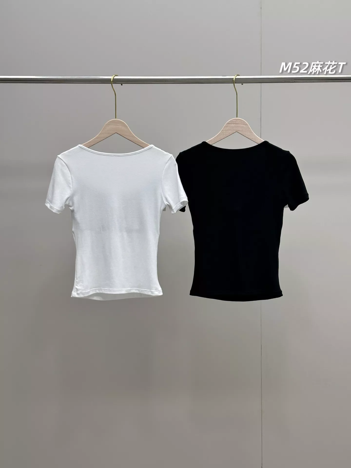 룰루레몬 여성 U넥 페이크 레이어드 반소매 티셔츠 상세 이미지 11