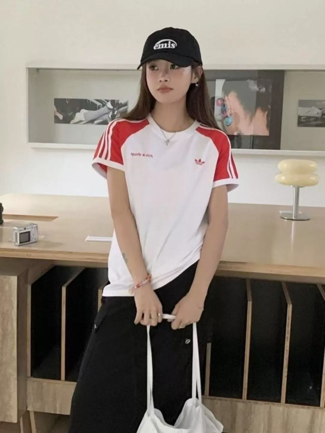 아디다스 여성 프린트 배색 반소매 티셔츠 상세 이미지 19