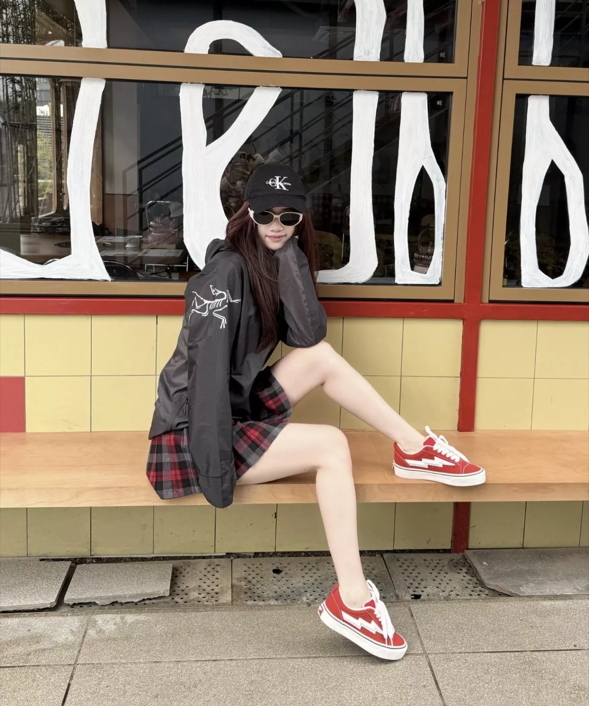 아크테릭스 경량 후드 바람막이 재킷 상세 이미지 39