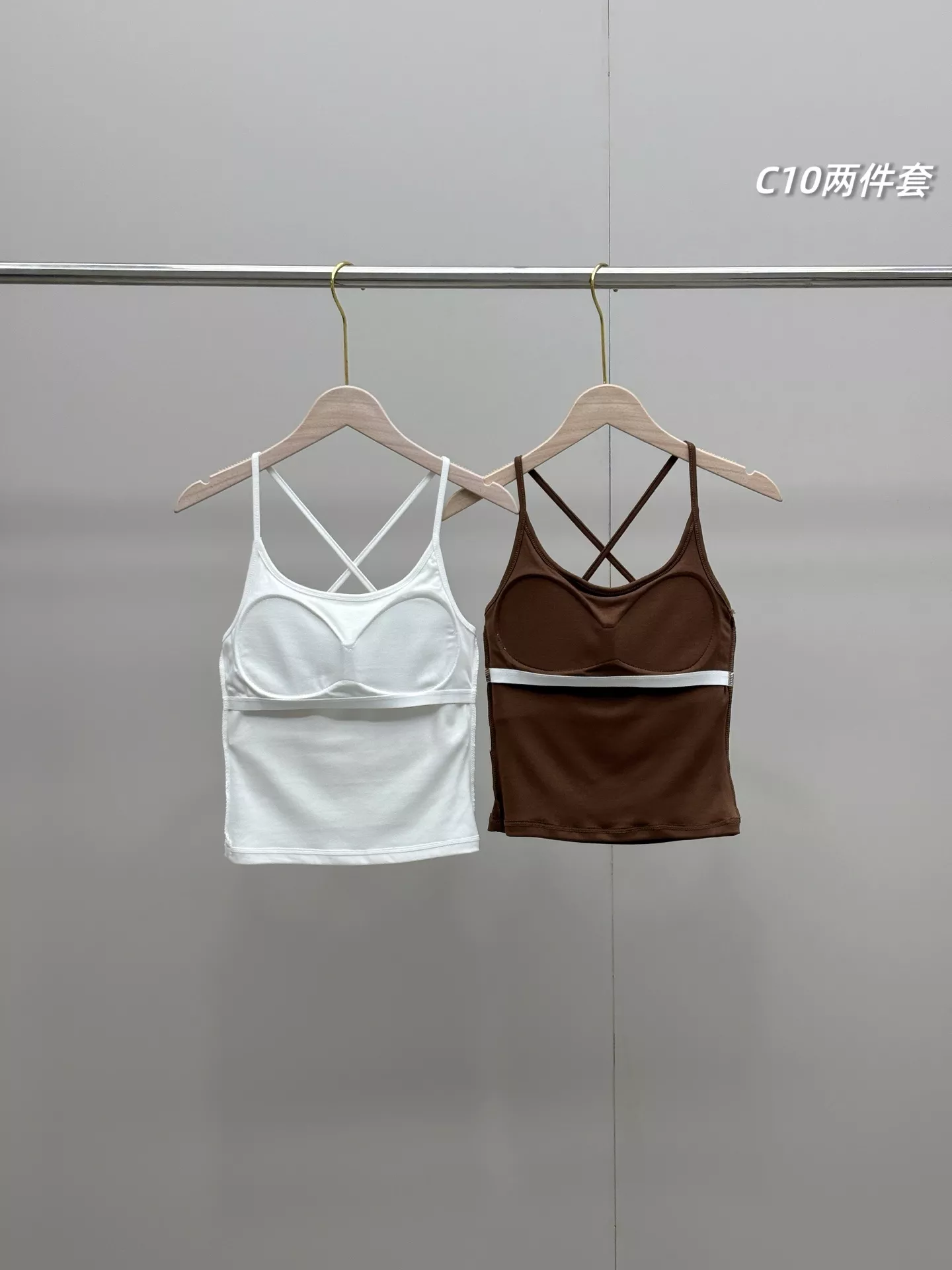 룰루레몬 반소매 티셔츠와 브라 패드 내장 민소매 탑 구성의 여성 투피스 세트 상세 이미지 9