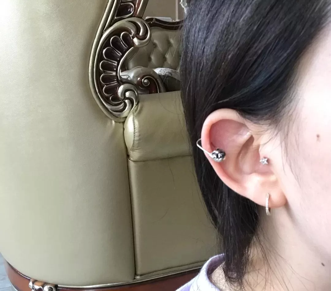 크롬하츠 세이프티핀 디자인 귀걸이 상세 이미지 6