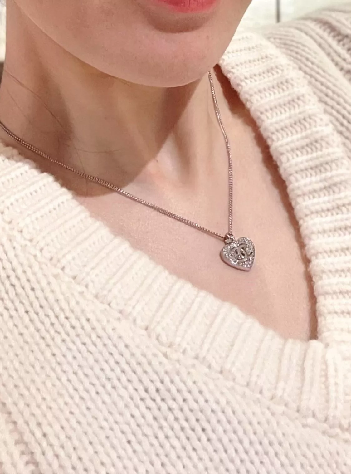 샤넬 풀 다이아 하트 더블C 목걸이 상세 이미지 22