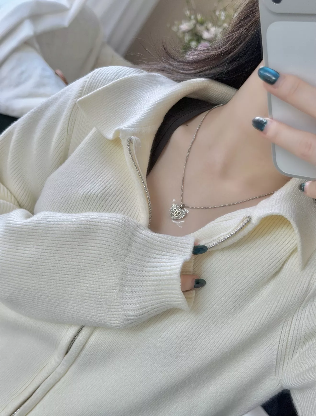 샤넬 풀 다이아 하트 더블C 목걸이 상세 이미지 15