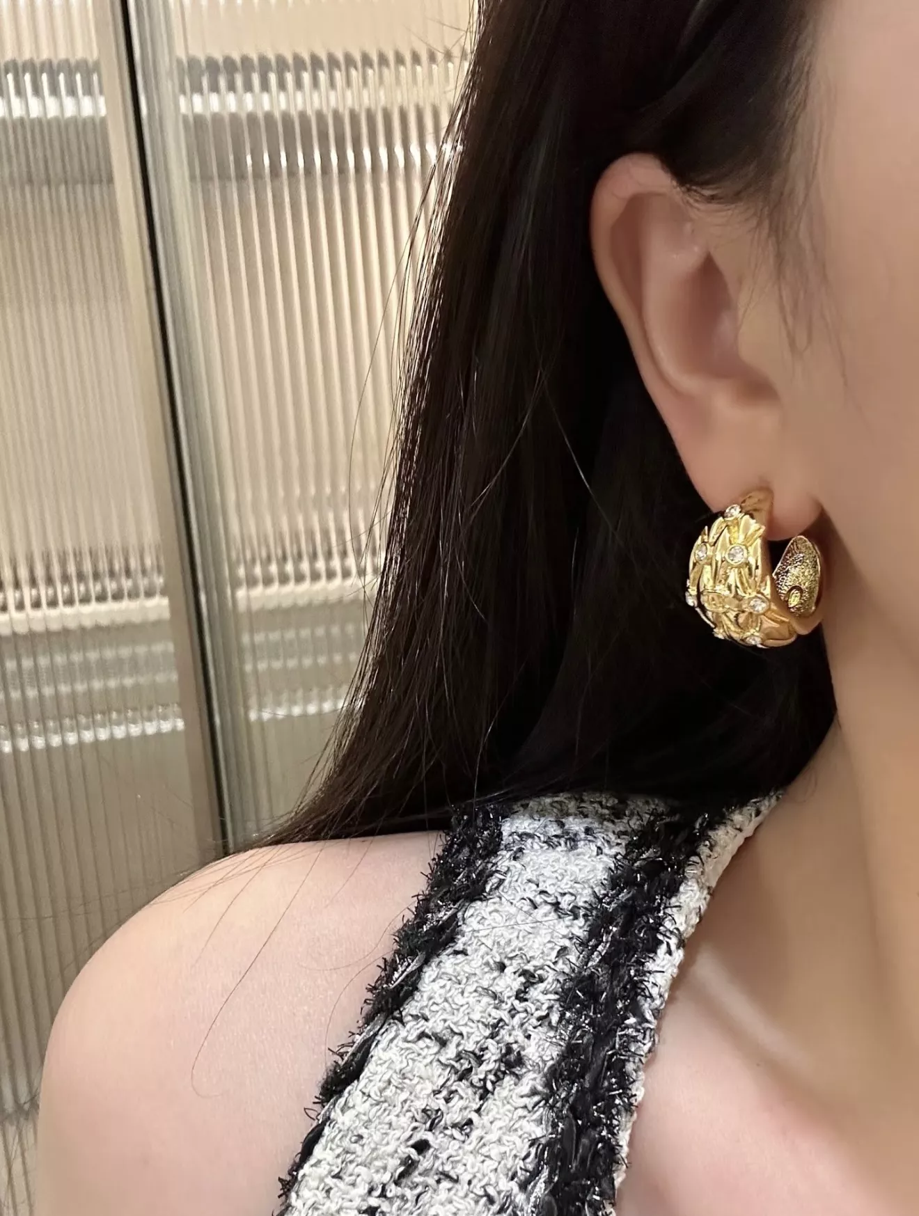 샤넬 퀼팅 디자인 이어링 상세 이미지 14
