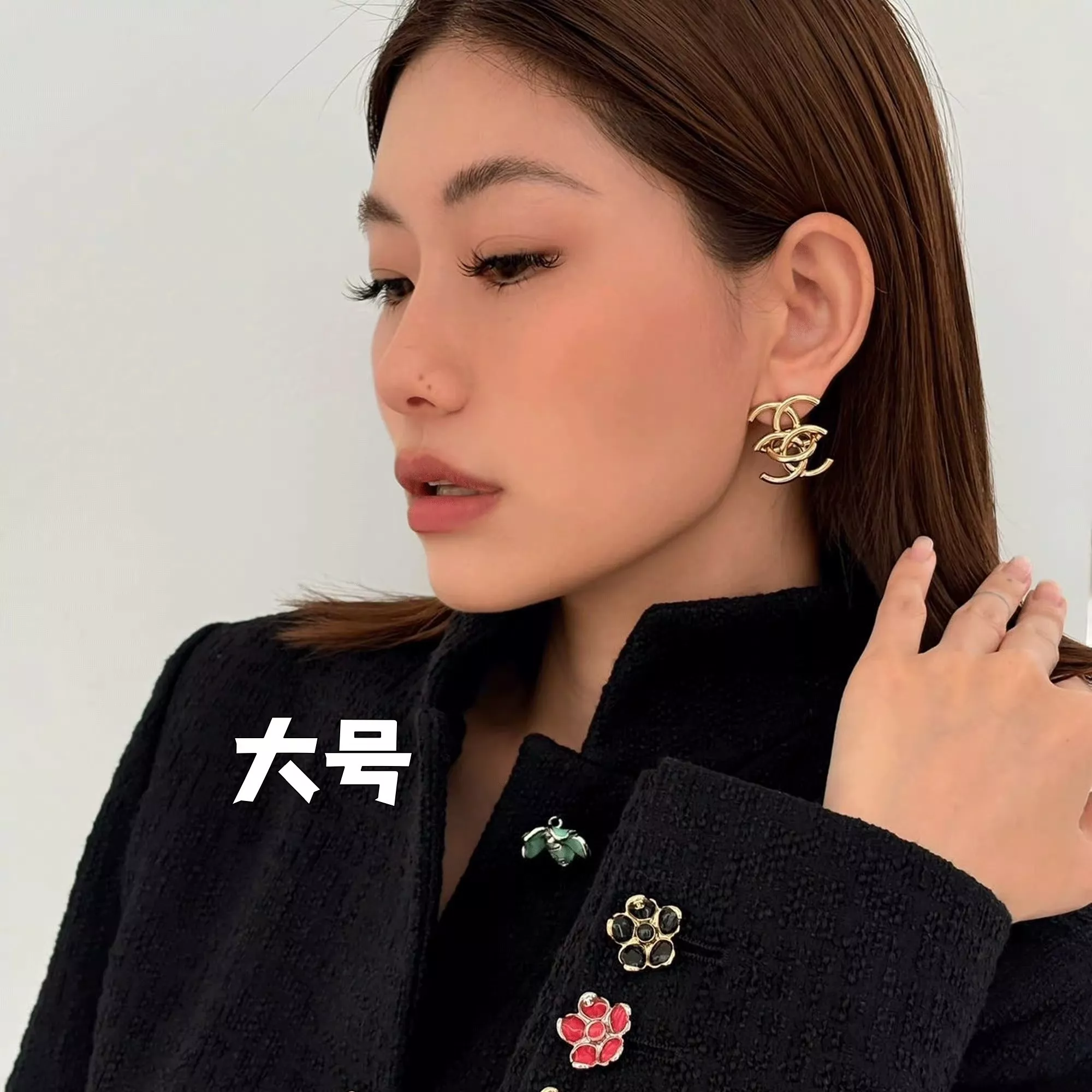 샤넬 겹쳐진 더블 C 디자인 귀걸이 상세 이미지 22