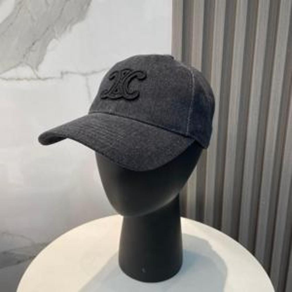 셀린느 트리오엄프 로고 데님 볼캡