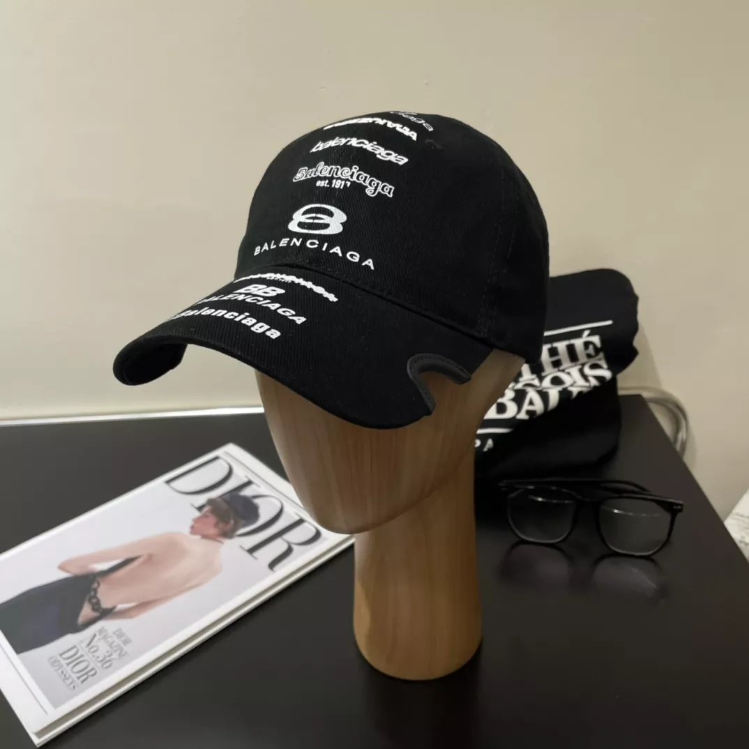 발렌시아가 자수 로고 볼캡 상세 이미지 1
