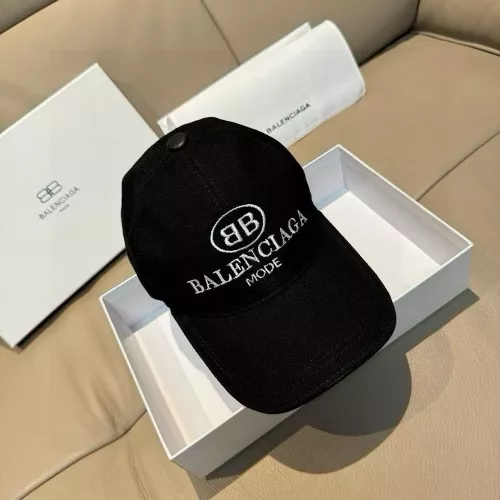 발렌시아가 자수 로고 볼캡