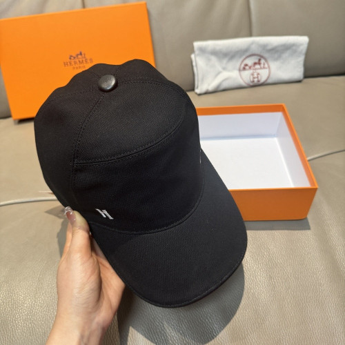 에르메스 클래식 H 볼캡
