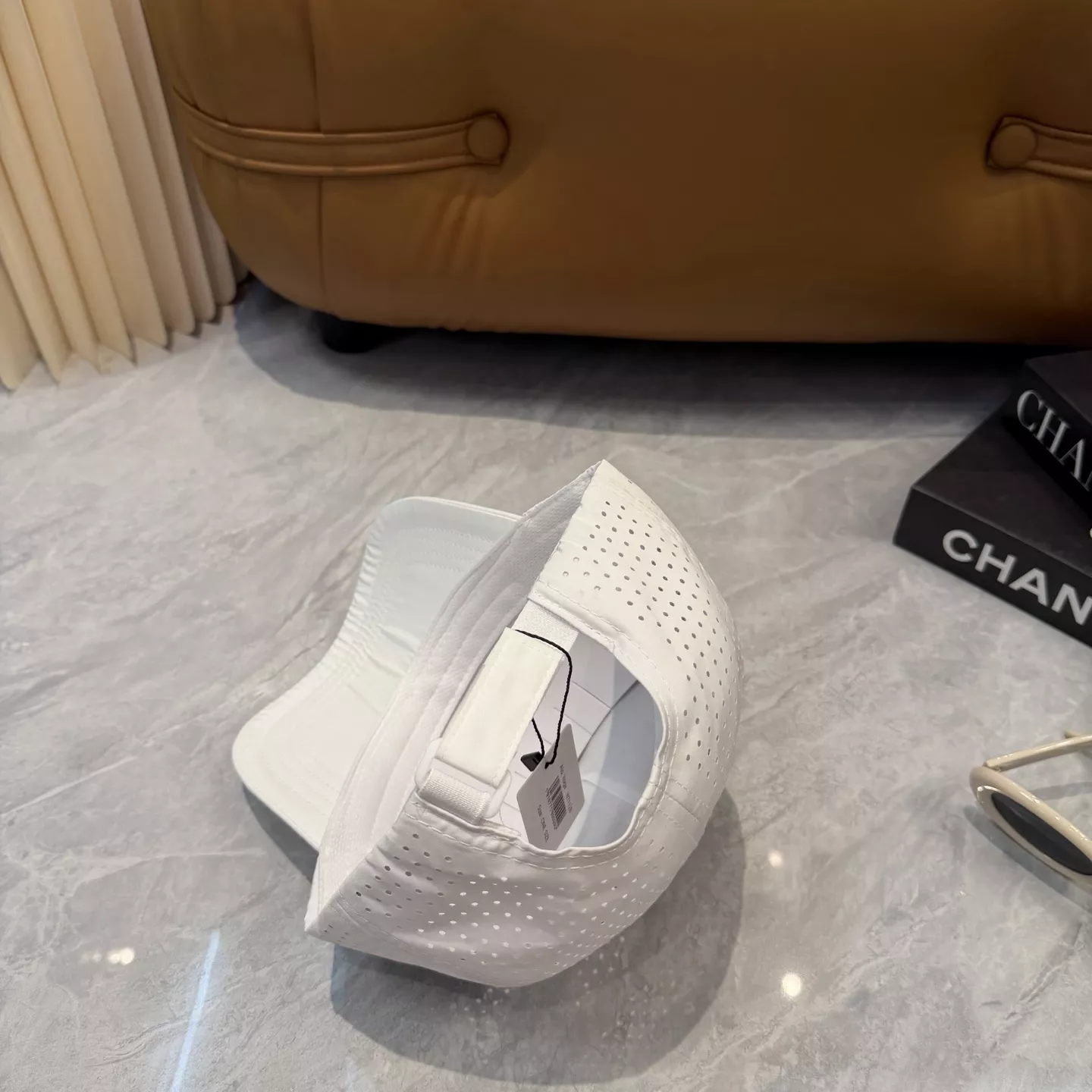 알로요가 통기성 펀칭 디테일 볼캡 상세 이미지 3